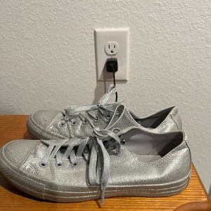 Silver Converse
